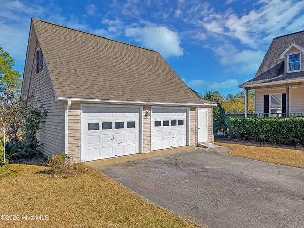 $725,000 | 3010 Sloop Drive, Oriental, NC 28571