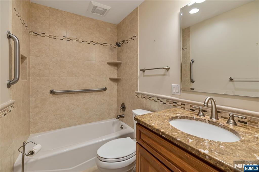 72 Smokey Ridge Road Ringwood, NJ 07456 - Photo 10 of 24