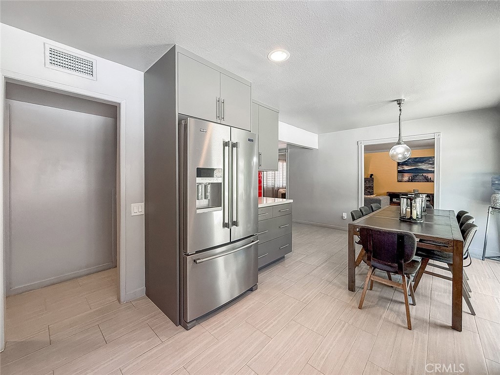 5856 Greenview Road Calabasas, CA 91302 - Photo 19 of 55