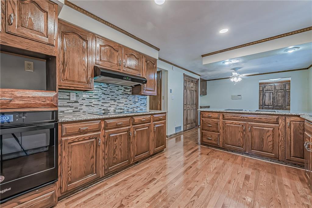 518 Sandy Hill Road Irwin, PA 15642 - Photo 6 of 25 Gallery Image 6