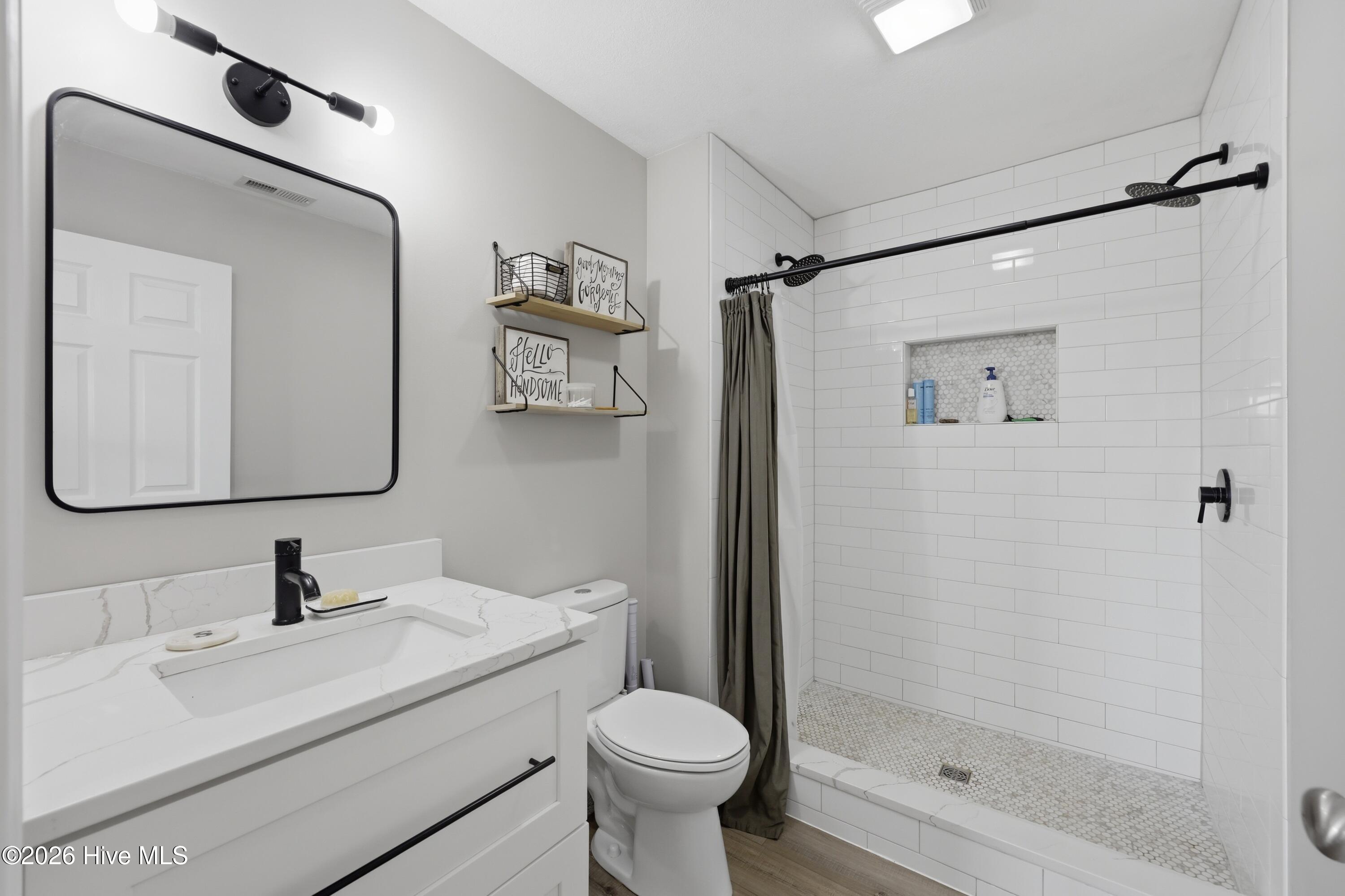 559 4 Mile Desert Road Hertford, NC 27944 - Photo 17 of 25 35_030__39a6795