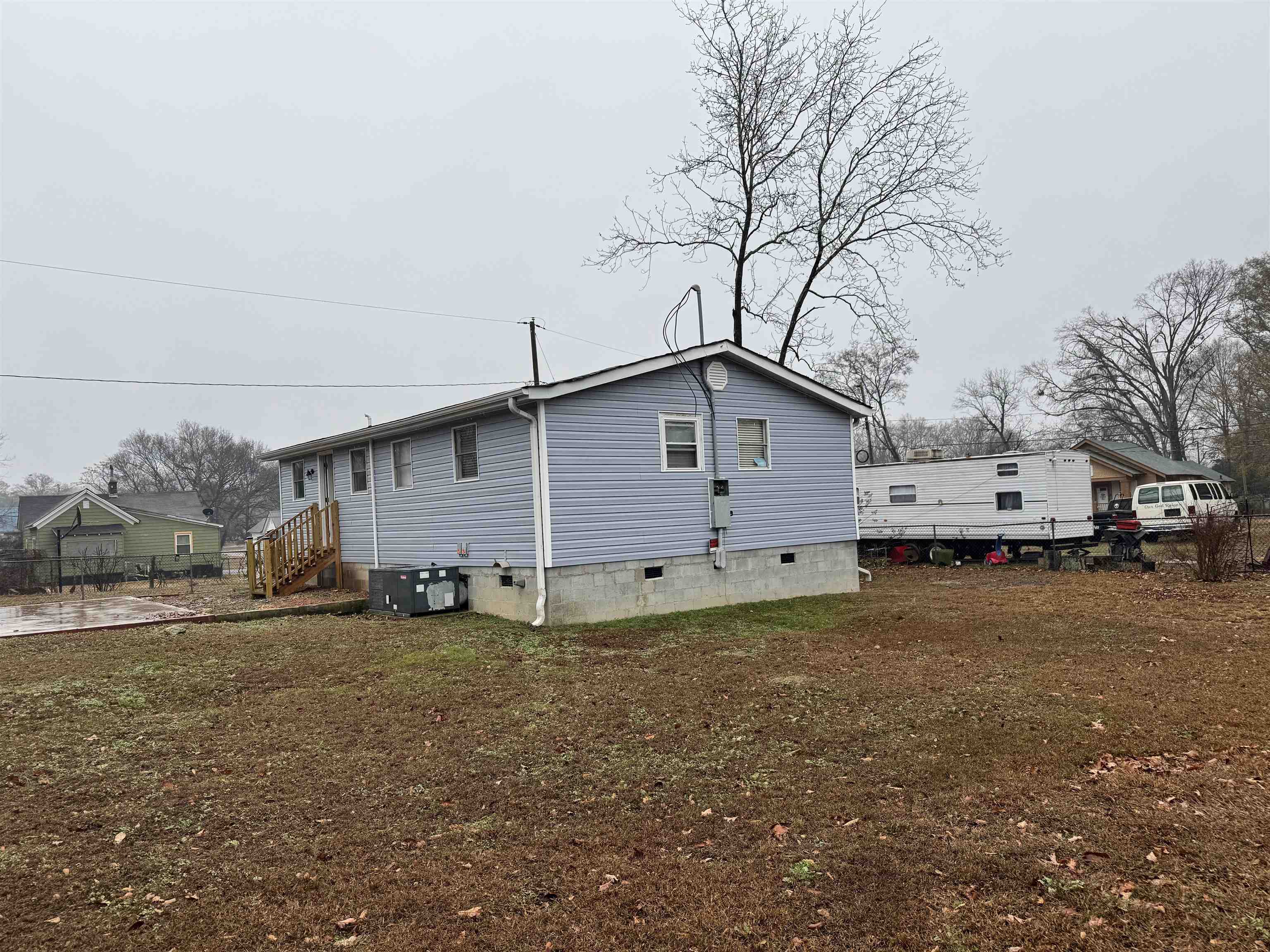 22 Stevens Street Laurens, SC 29360 - Photo 2 of 12
