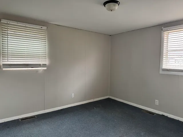 $99,999 | 22 Stevens Street, Laurens, SC 29360