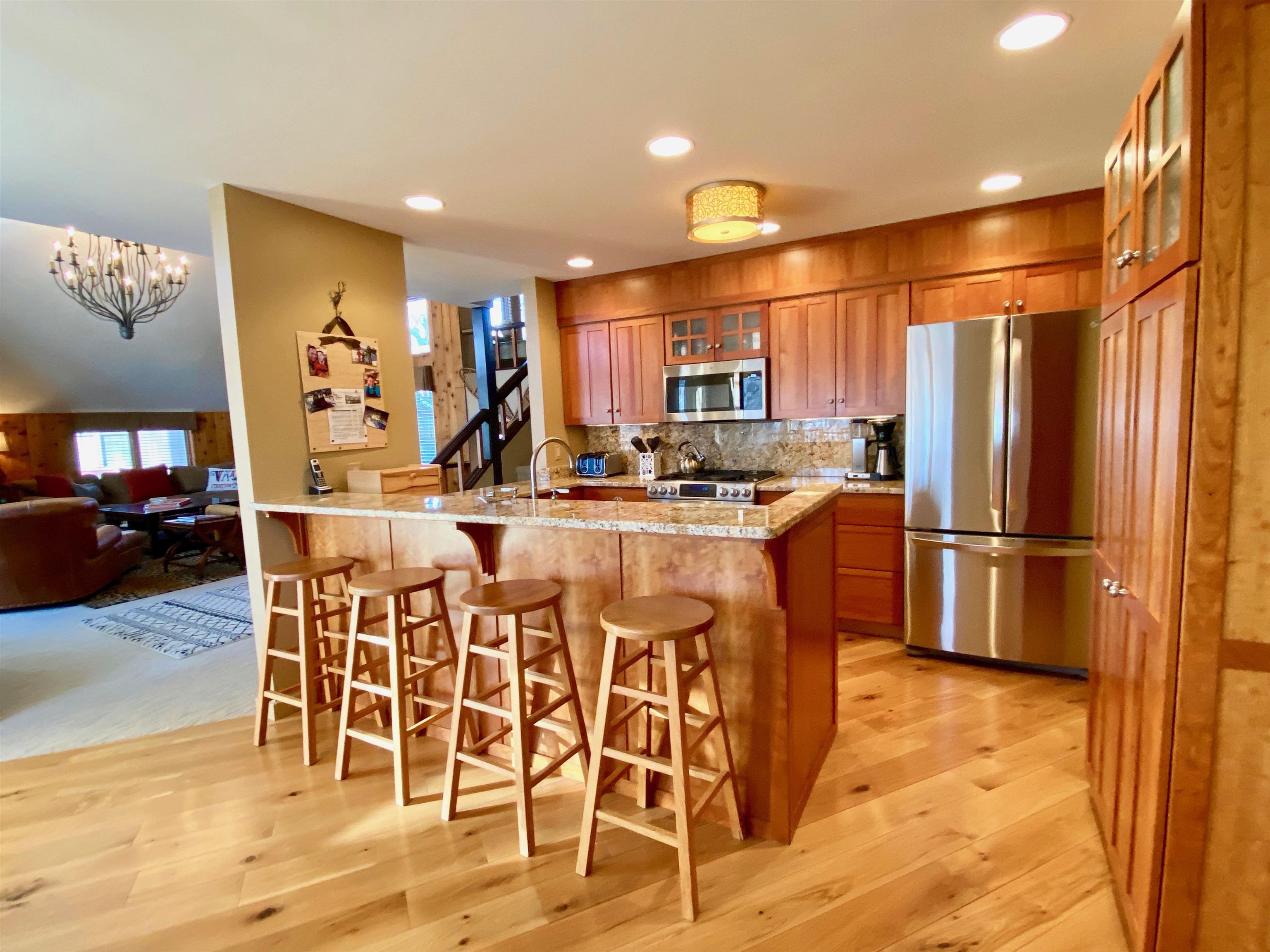 A10 Ridge Court Winhall, VT 05340 - Photo 10 of 36