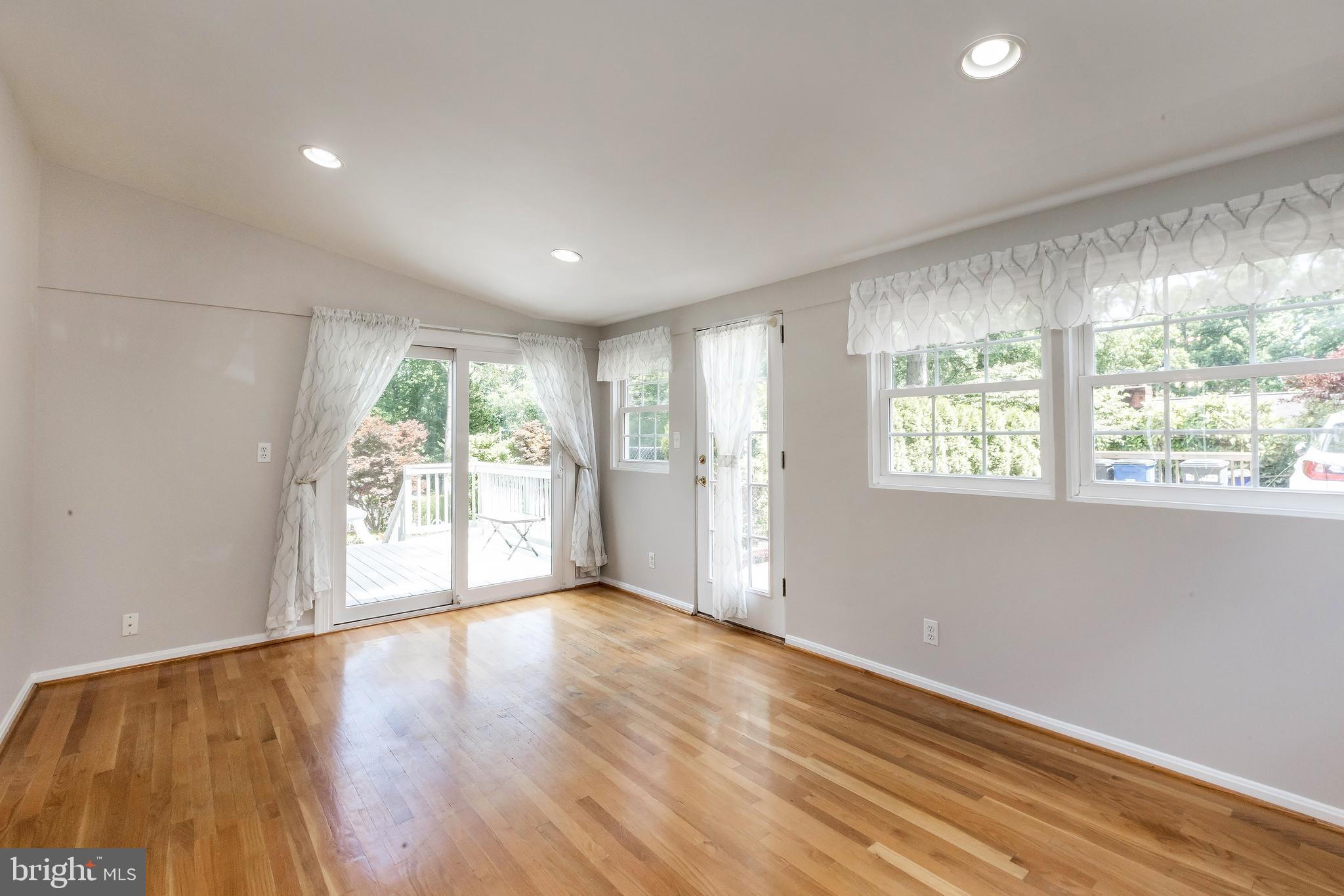 1610 Sherwood Road Silver Spring, MD 20902 - Photo 19 of 73 Gallery Image 19