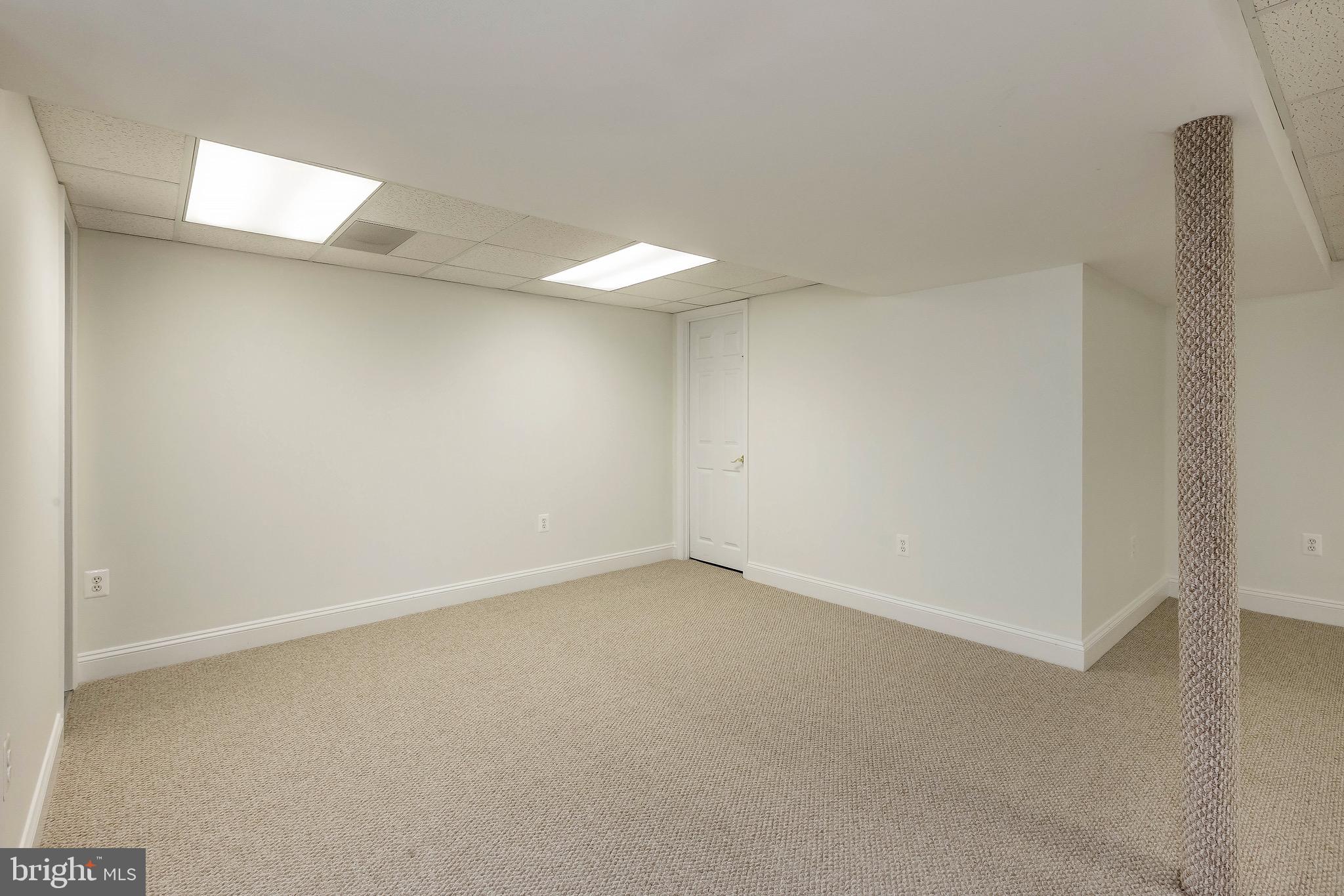 1610 Sherwood Road Silver Spring, MD 20902 - Photo 36 of 73 Gallery Image 36