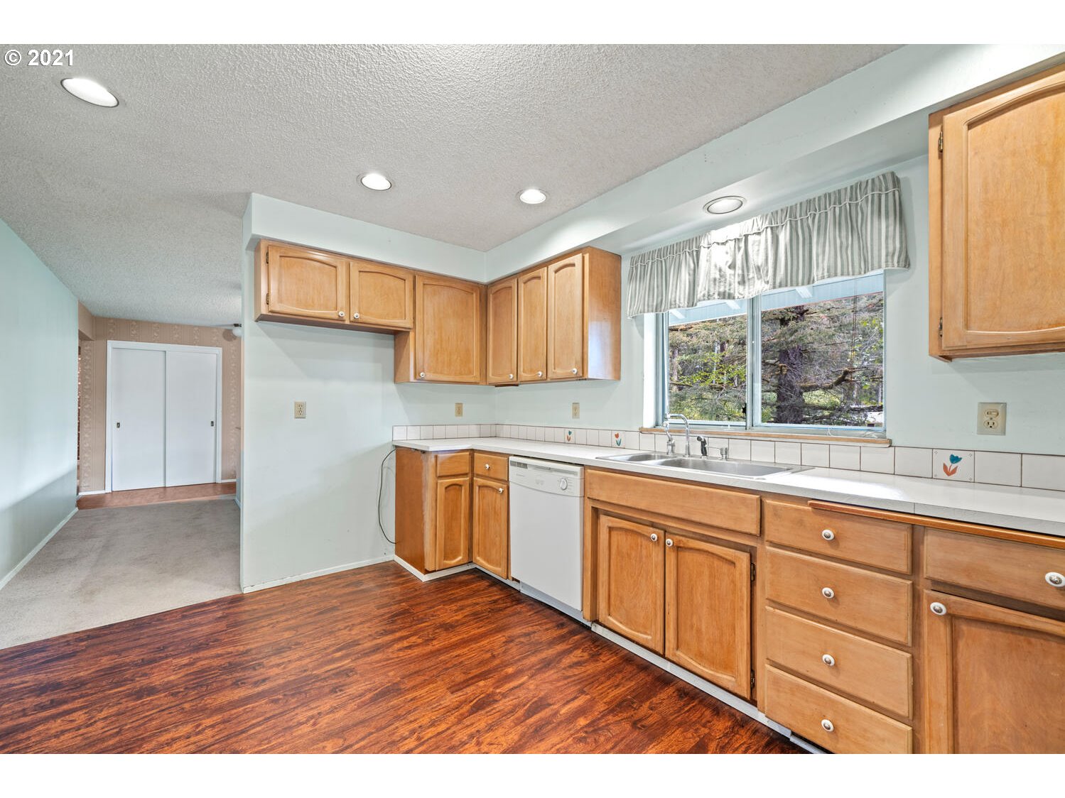 25600 South Springwater Road Estacada, OR 97023 - Photo 7 of 32