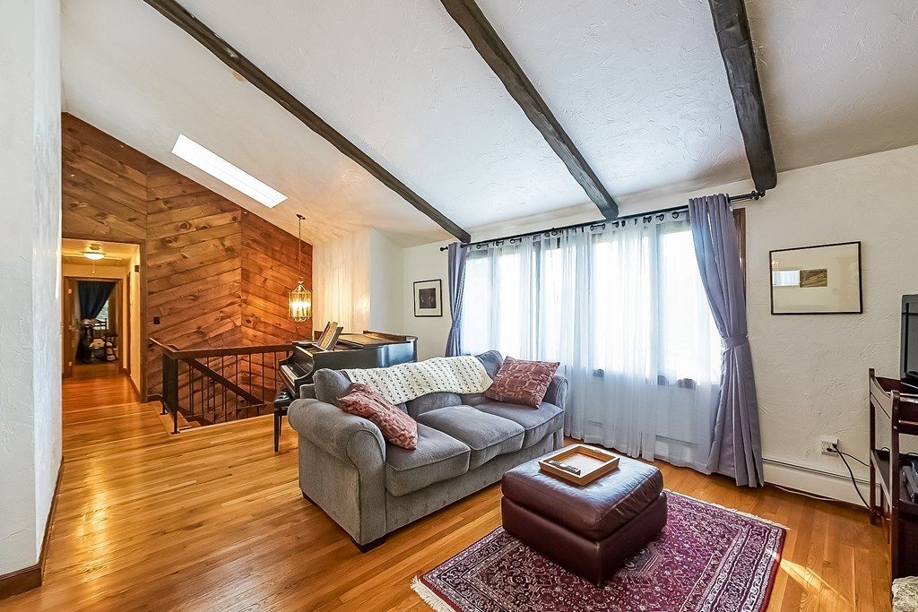 9 Old Ridge Road Canton, MA 02021 - Photo 8 of 30 Gallery Image 8