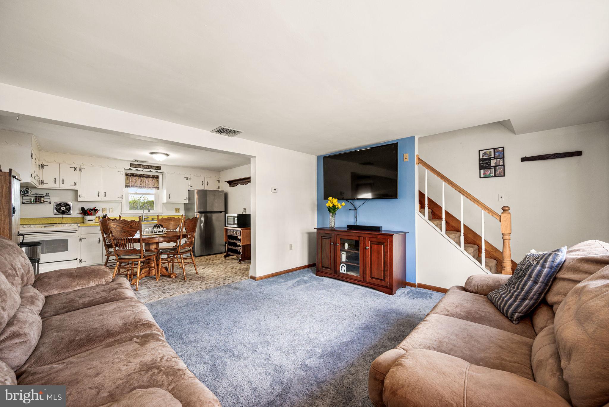 496 Spring Street Pottstown, PA 19464 - Photo 5 of 30 Living Room/Kitchen Area