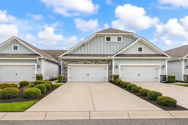 $365,000 | 120 Queens Cove Place, Unit B, Myrtle Beach, SC 29579