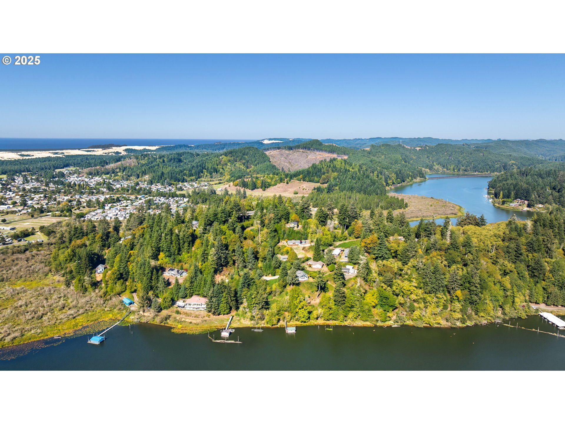 400 Tenmile Terrace Lakeside, OR 97449 - Photo 31 of 46