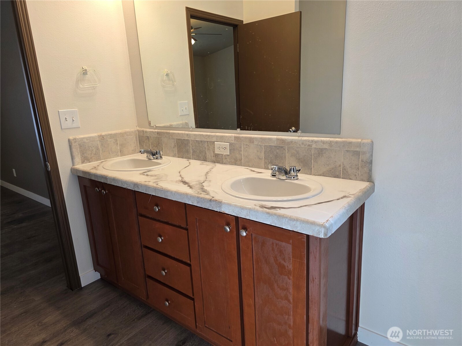 8530 Steilacoom Road Southeast, Unit 150 Olympia, WA 98513 - Photo 17 of 30