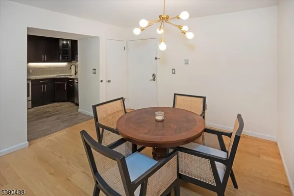 $3,450 | 41 Mt Kemble Avenue, Unit 403, Morristown, NJ 07960