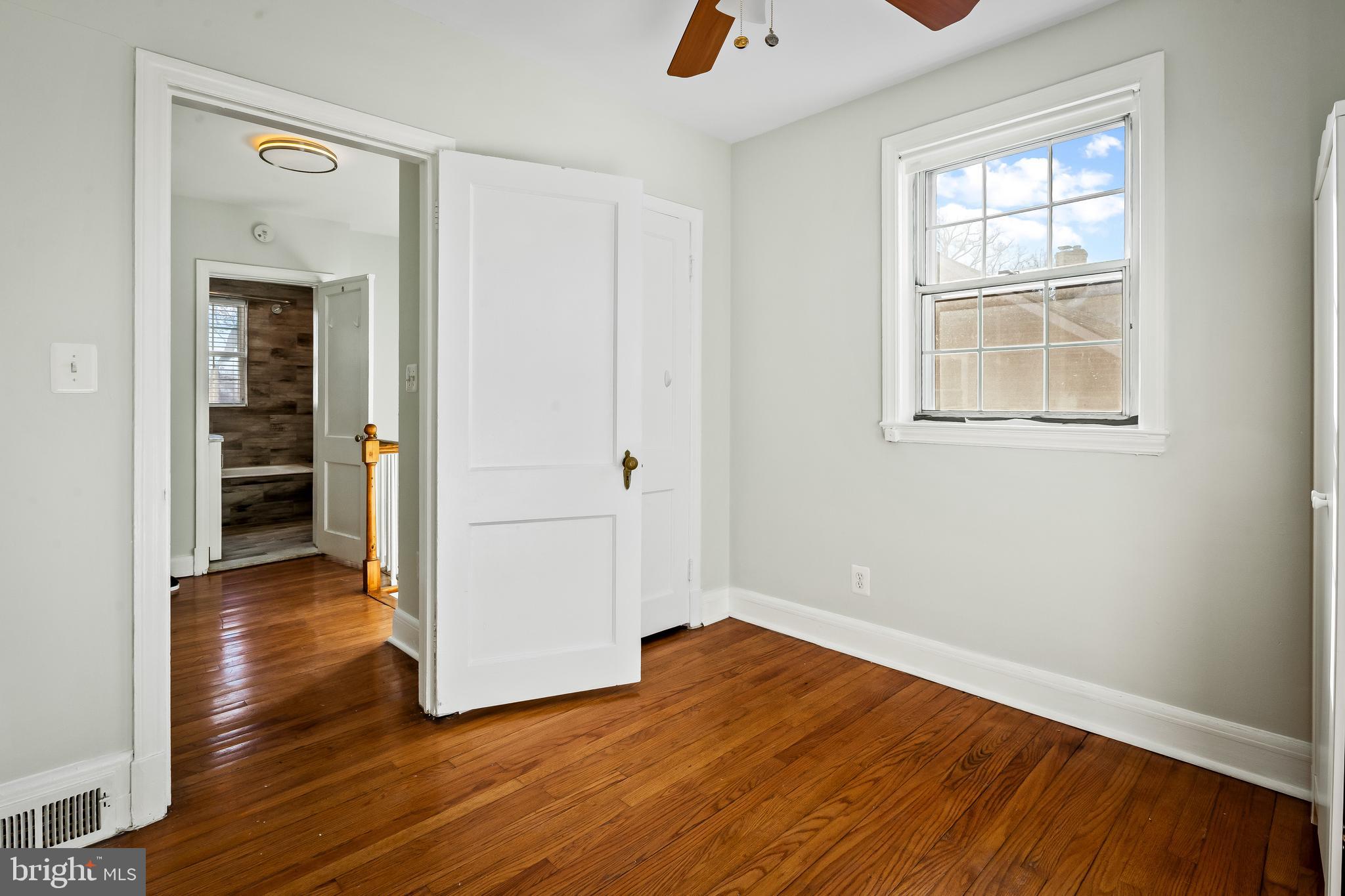 3806 Edgewood Road Baltimore, MD 21215 - Photo 22 of 36 Bedroom