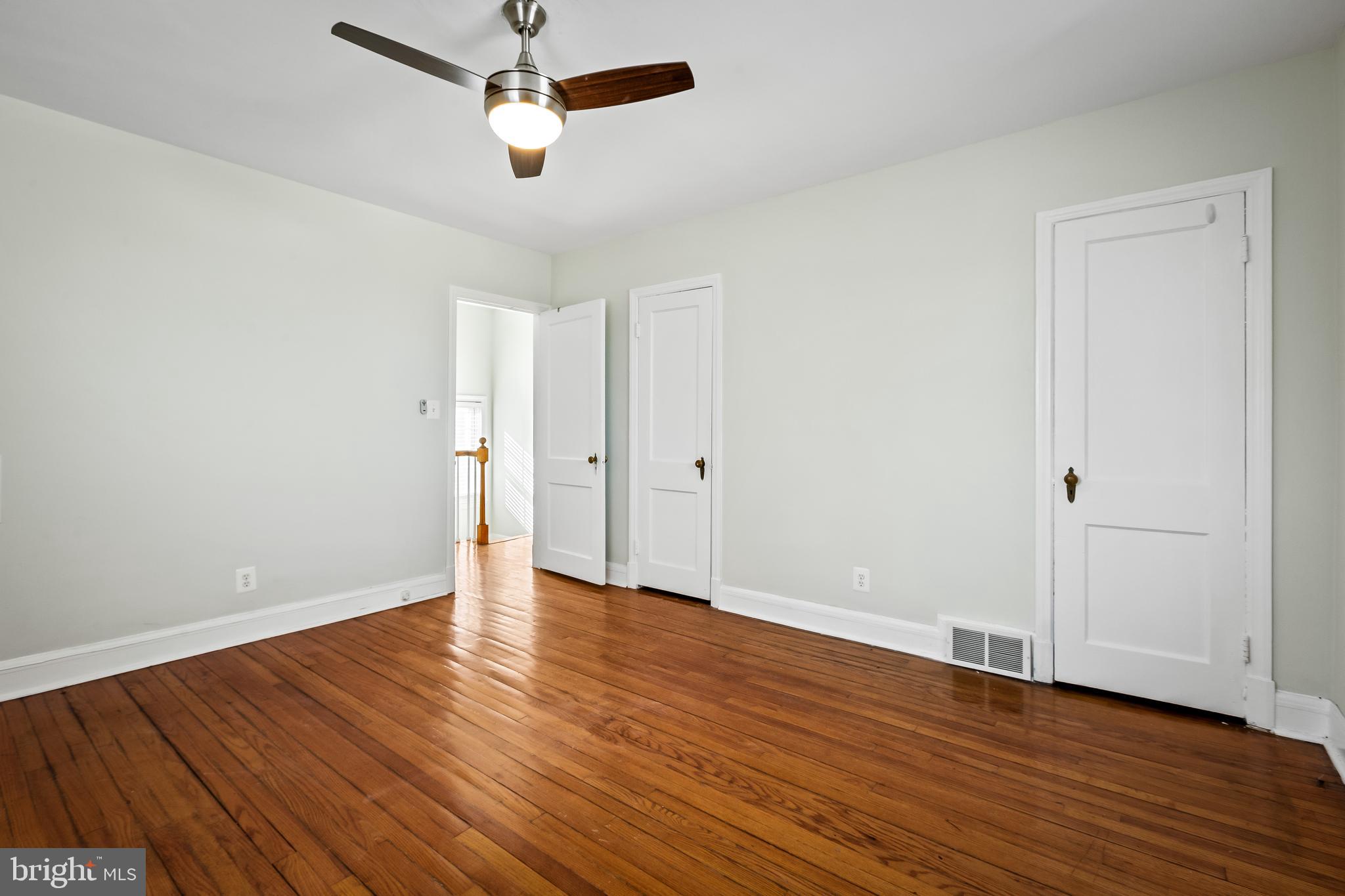 3806 Edgewood Road Baltimore, MD 21215 - Photo 25 of 36 Bedroom