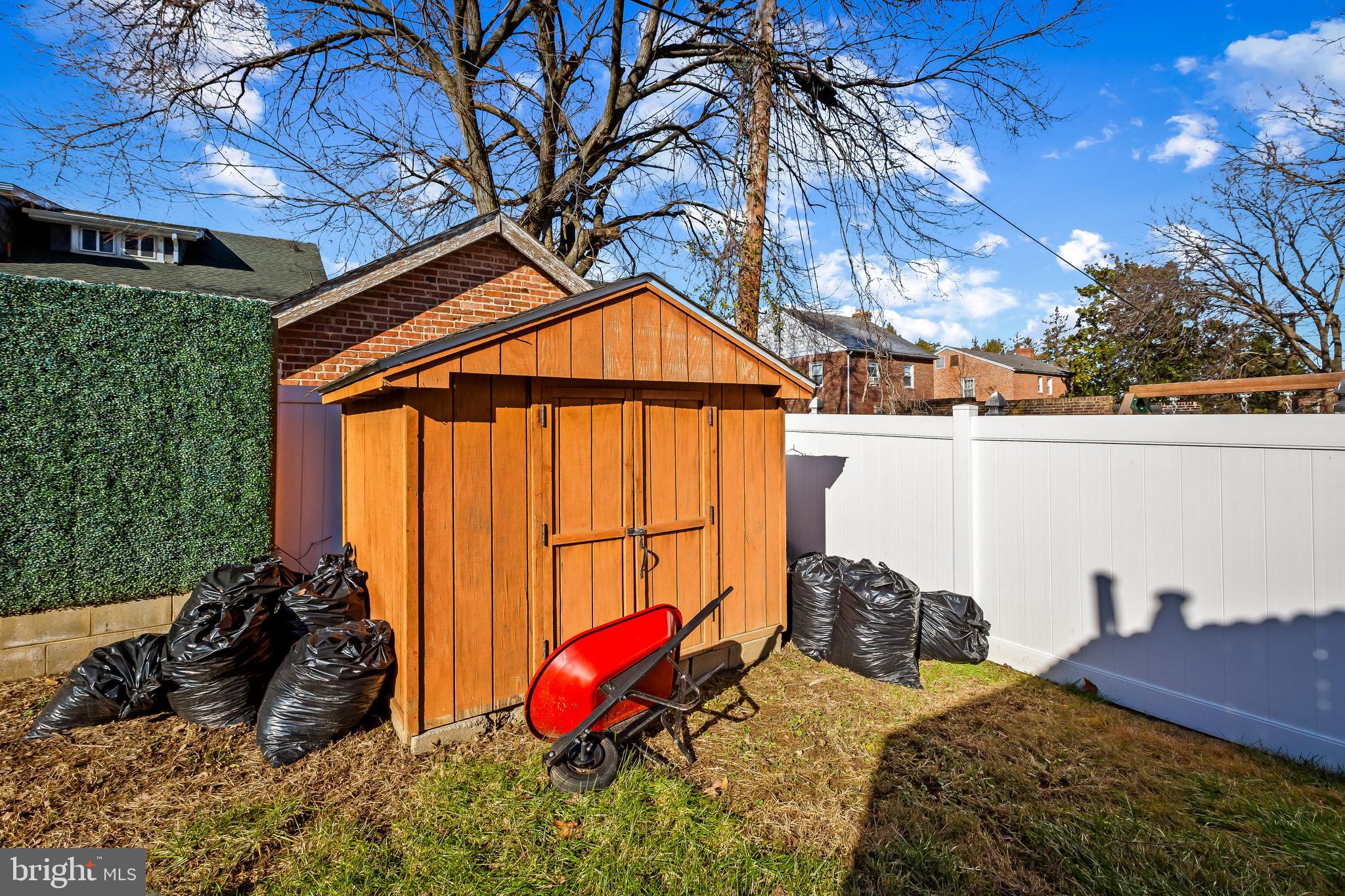 3806 Edgewood Road Baltimore, MD 21215 - Photo 36 of 36 Storage shed