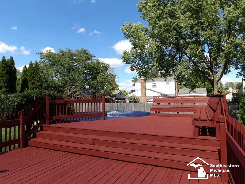 22128 Derby Road Woodhaven, MI 48183 - Photo 8 of 41