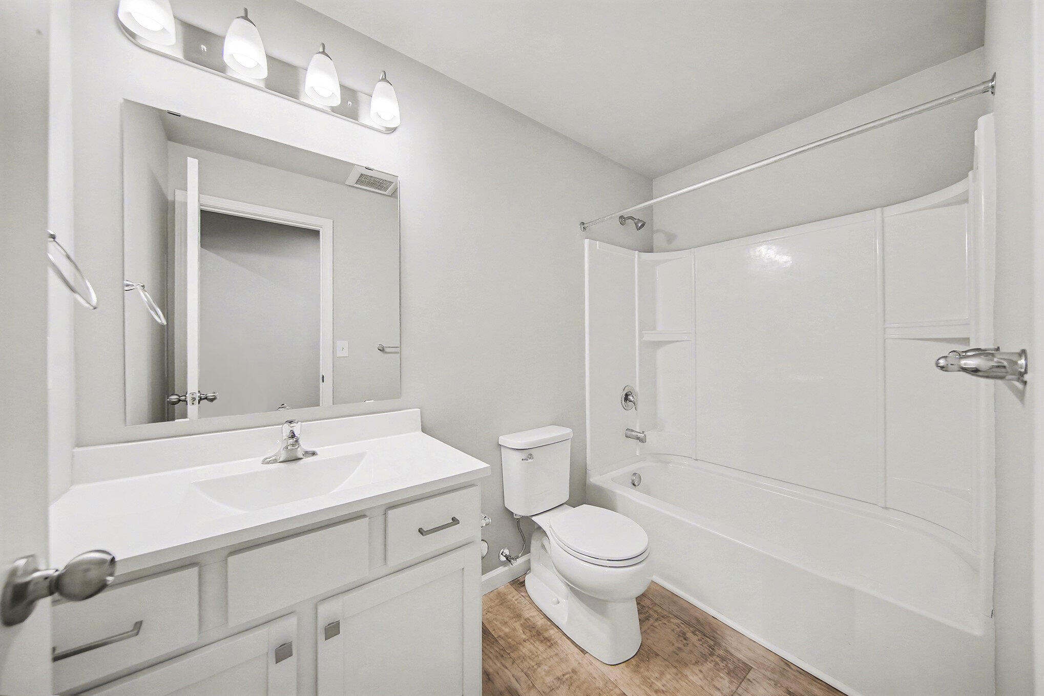 2520 Wood Ridge Drive Adrian, MI 49221 - Photo 12 of 18 WLH019-i2060-Lower Level Bath