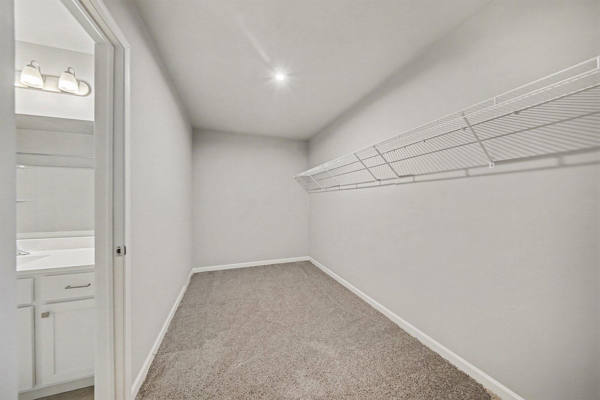 2520 Wood Ridge Drive Adrian, MI 49221 - Photo 15 of 18 WLH019-i2060-Primary WIC