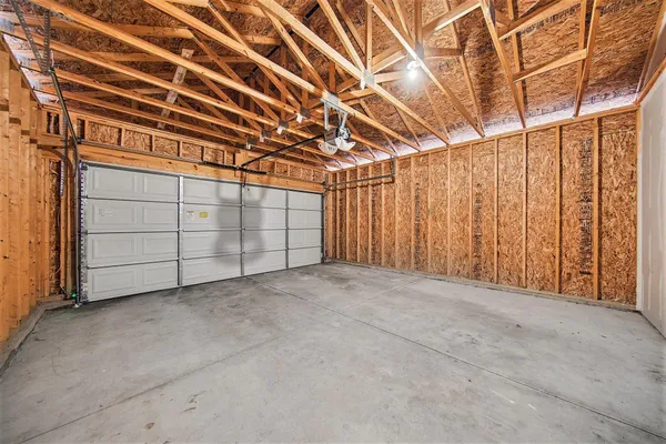 $299,900 | 2520 Wood Ridge Drive, Adrian, MI 49221