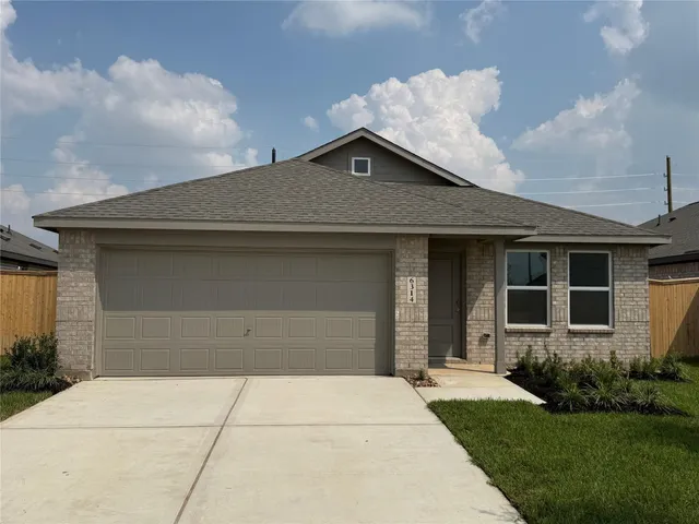 $271,990 | 18514 Camellia Ter Drive, Crosby, TX 77532