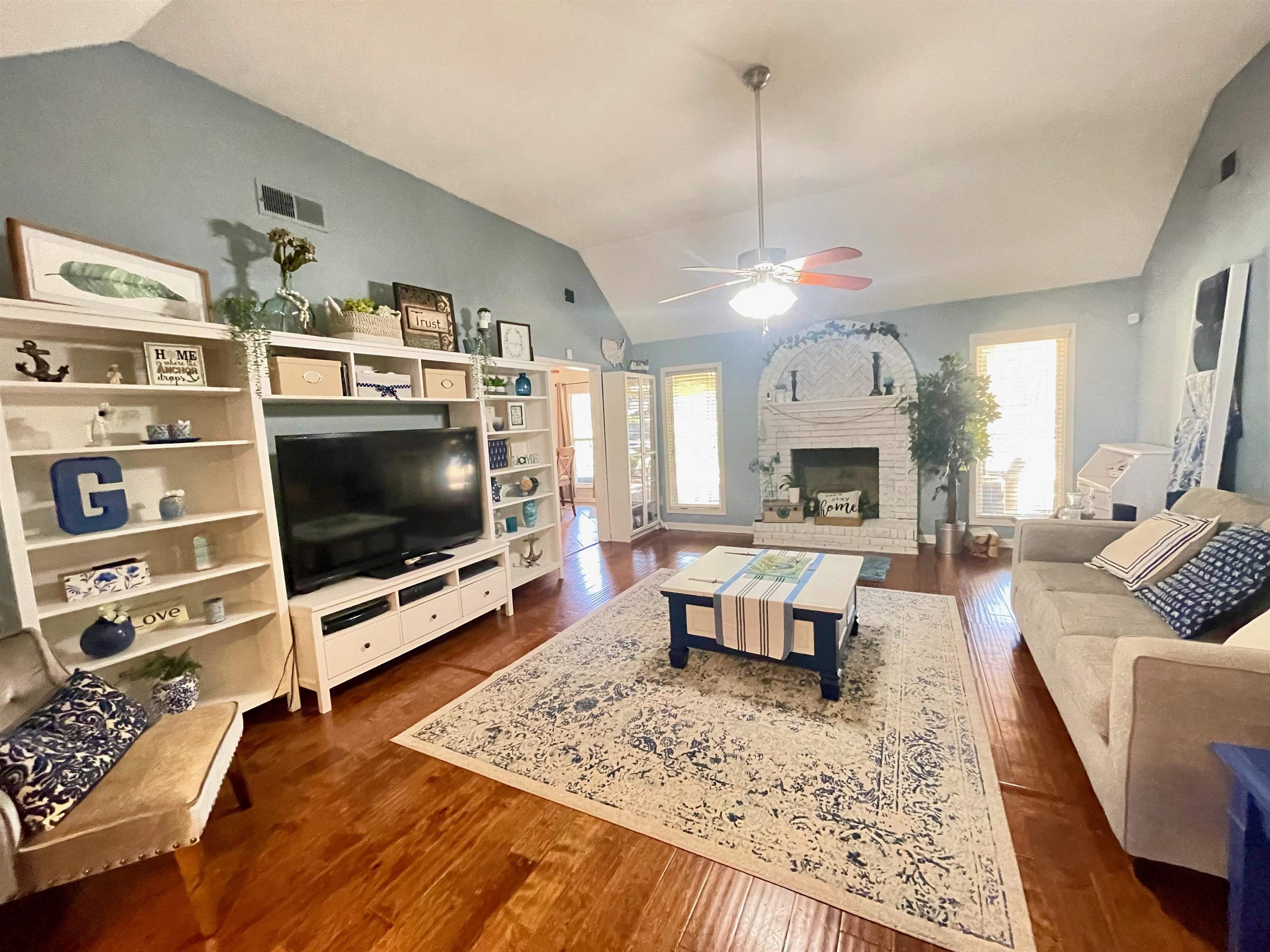 830 West Powell Road Collierville, TN 38017 - Photo 4 of 18 Gallery Image 4