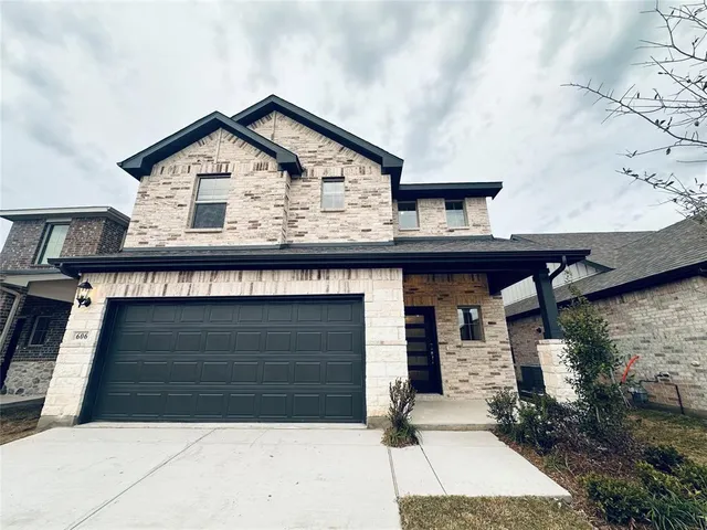 $2,290 | 606 Clover Crk Drive, McKinney, TX 75071