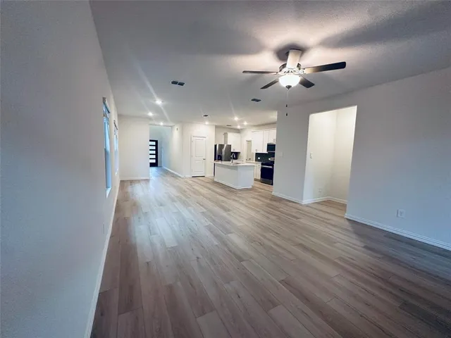 $2,290 | 606 Clover Crk Drive, McKinney, TX 75071