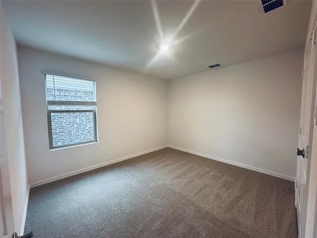 $2,290 | 606 Clover Crk Drive, McKinney, TX 75071