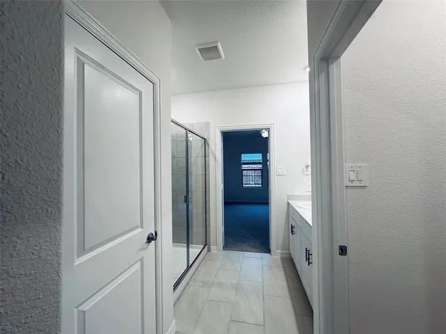 $2,290 | 606 Clover Crk Drive, McKinney, TX 75071