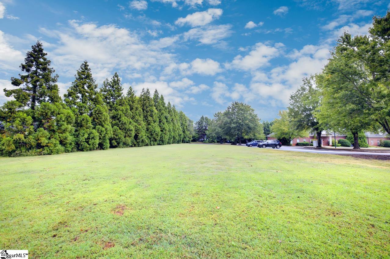 634 Fairview Road Simpsonville, SC 29680 - Photo 10 of 11 Gallery Image 10