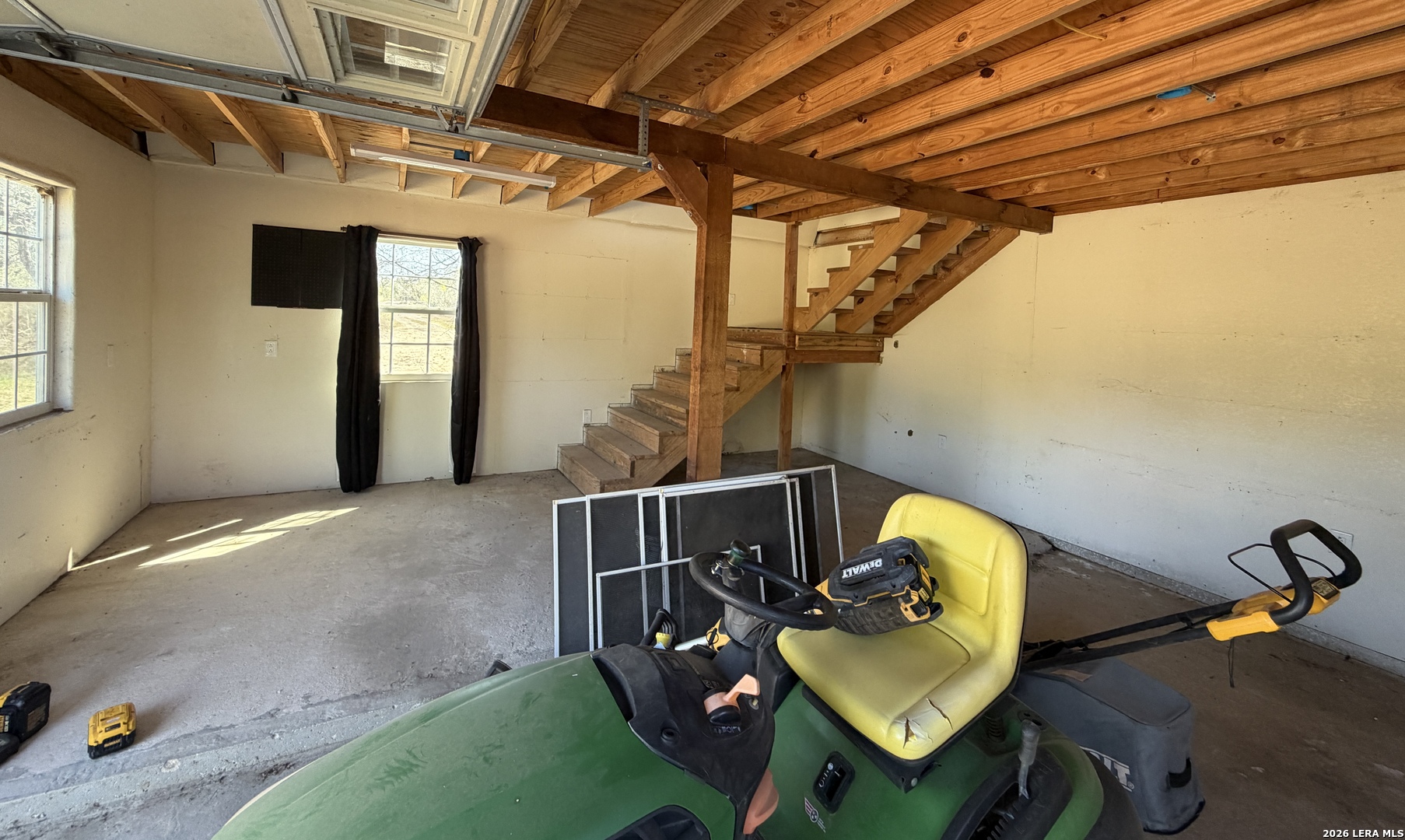 10565 Briggs Road Atascosa, TX 78002 - Photo 55 of 59 a view of a room with gym equipment