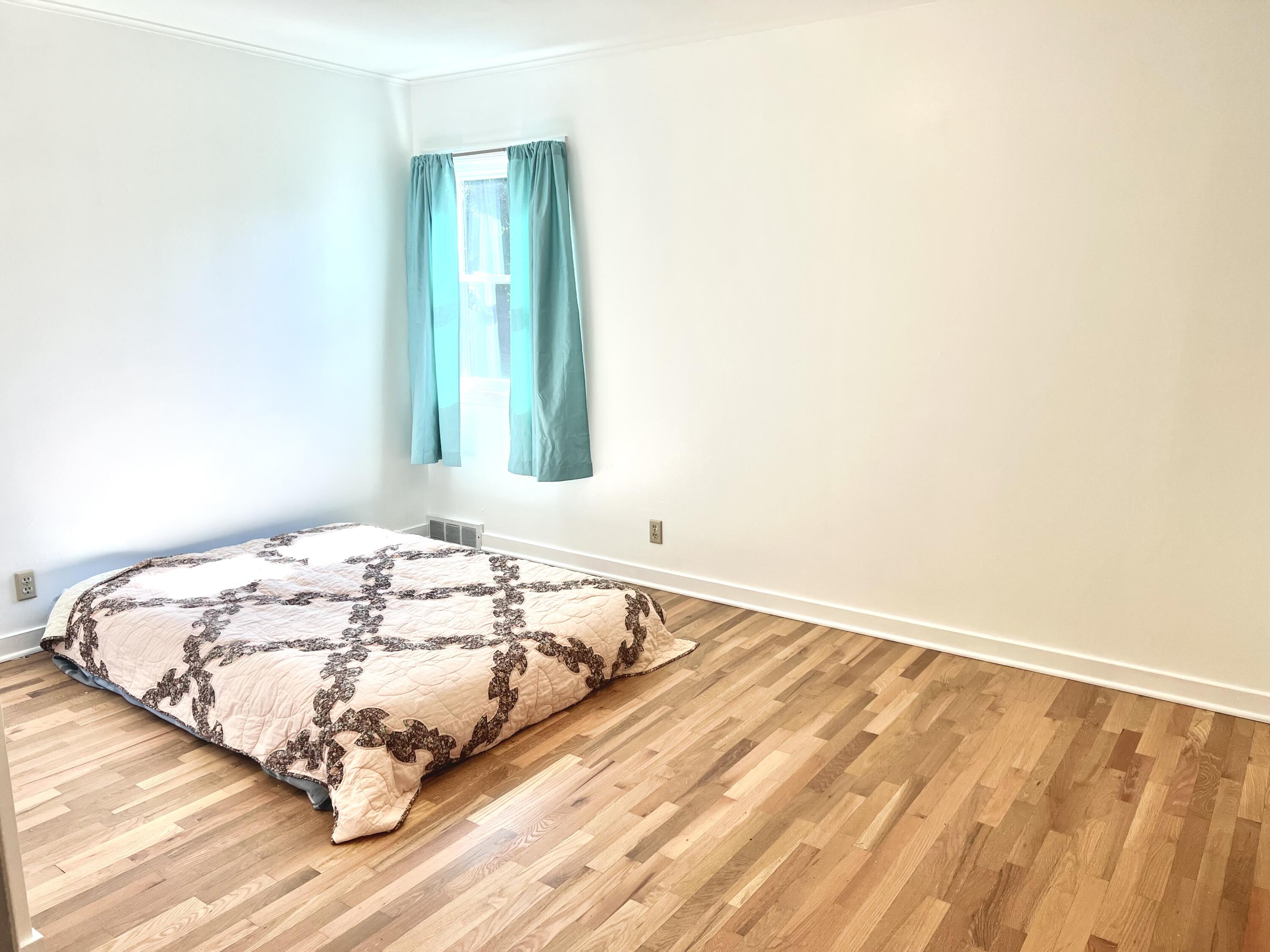 5909 Defield Road Coloma, MI 49038 - Photo 10 of 34 Bedroom 4