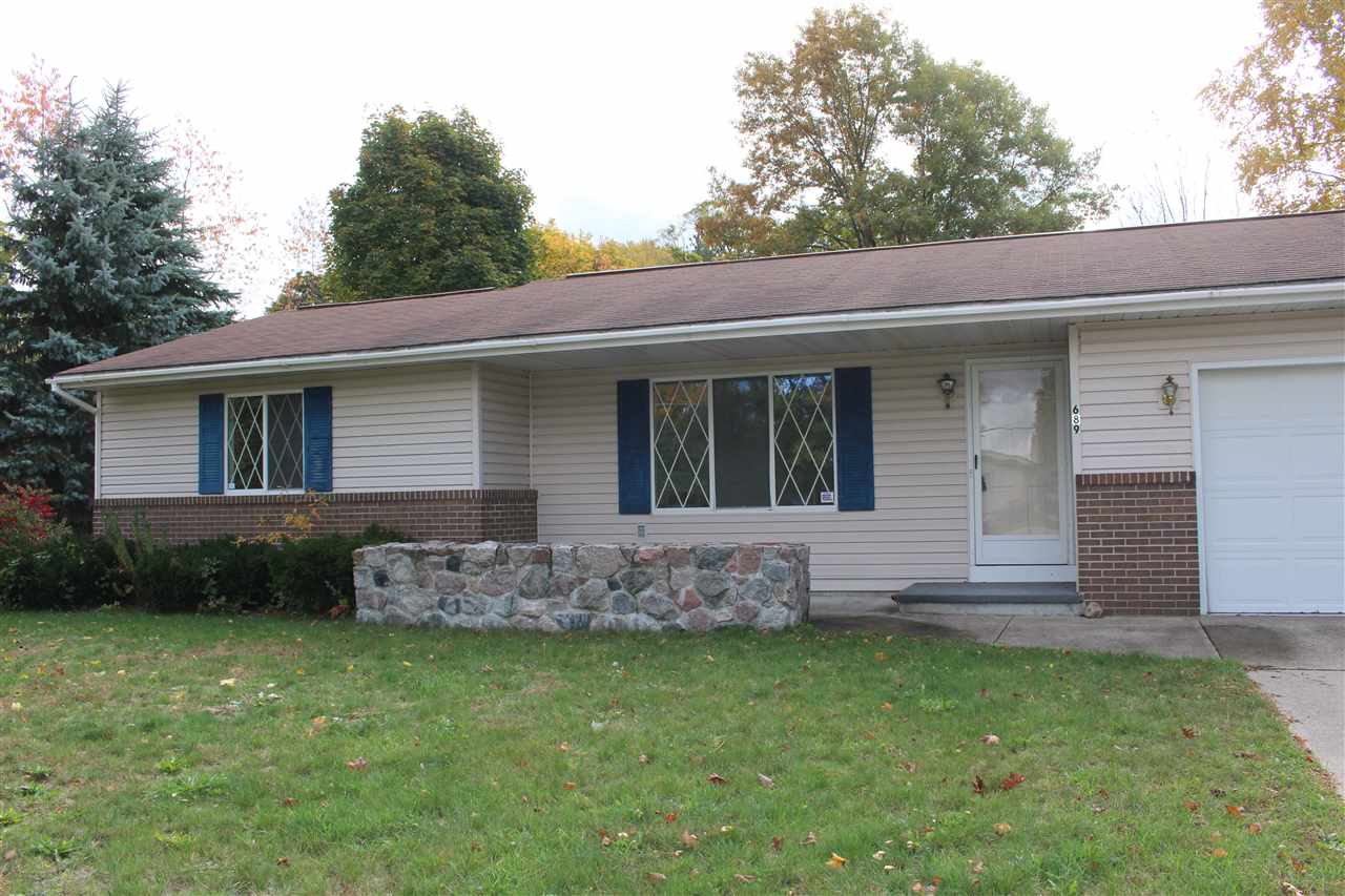 689 Holly Road Cadillac, MI 49601 - Photo 23 of 23 1823099-22.JPG