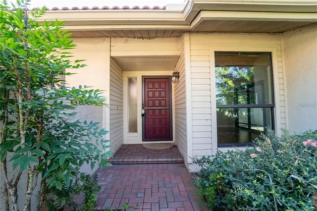 $419,900 | 4802 Kestral Park Circle, Unit 22, Sarasota, FL 34231