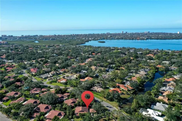 $419,900 | 4802 Kestral Park Circle, Unit 22, Sarasota, FL 34231