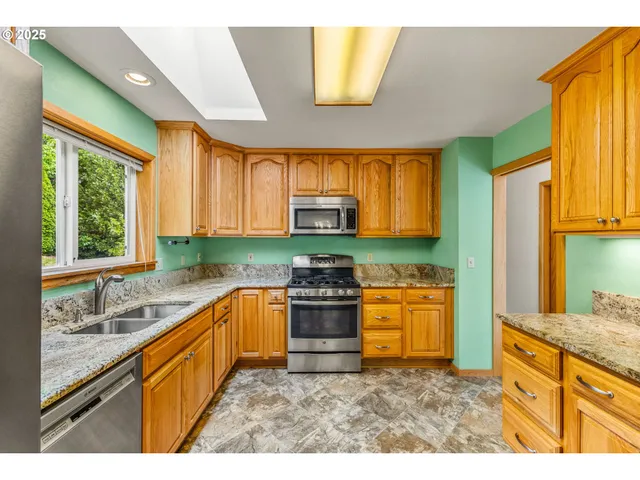 $550,000 | 409 South 30th Street, Philomath, OR 97370