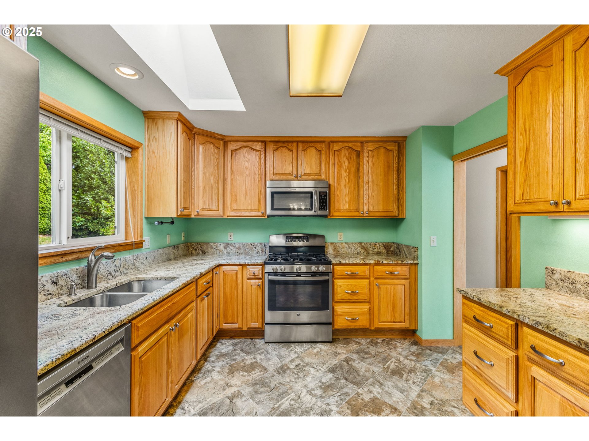 409 South 30th Street Philomath, OR 97370 - Photo 10 of 36