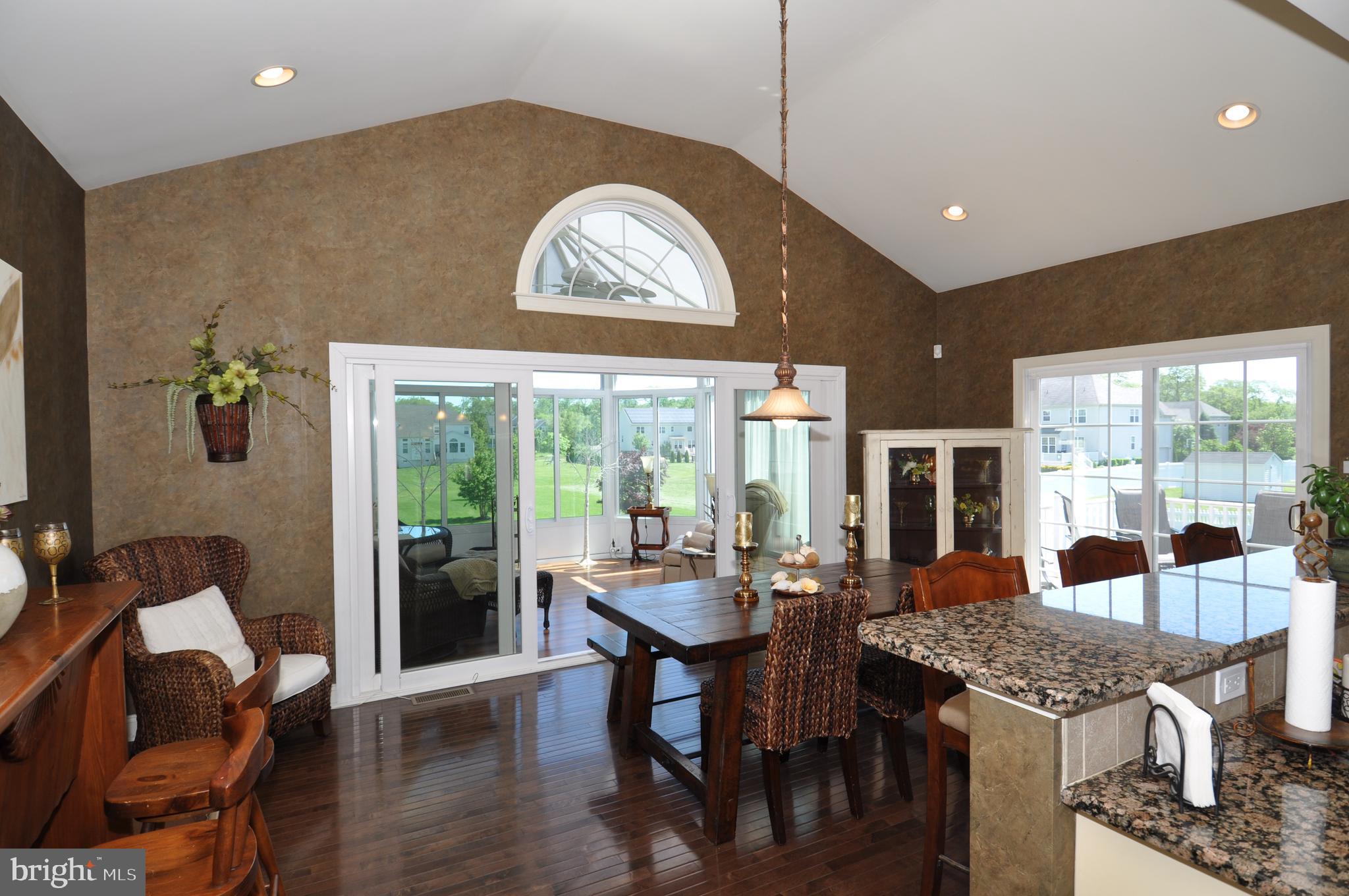 9 Waverly Drive Columbus, NJ 08022 - Photo 14 of 65