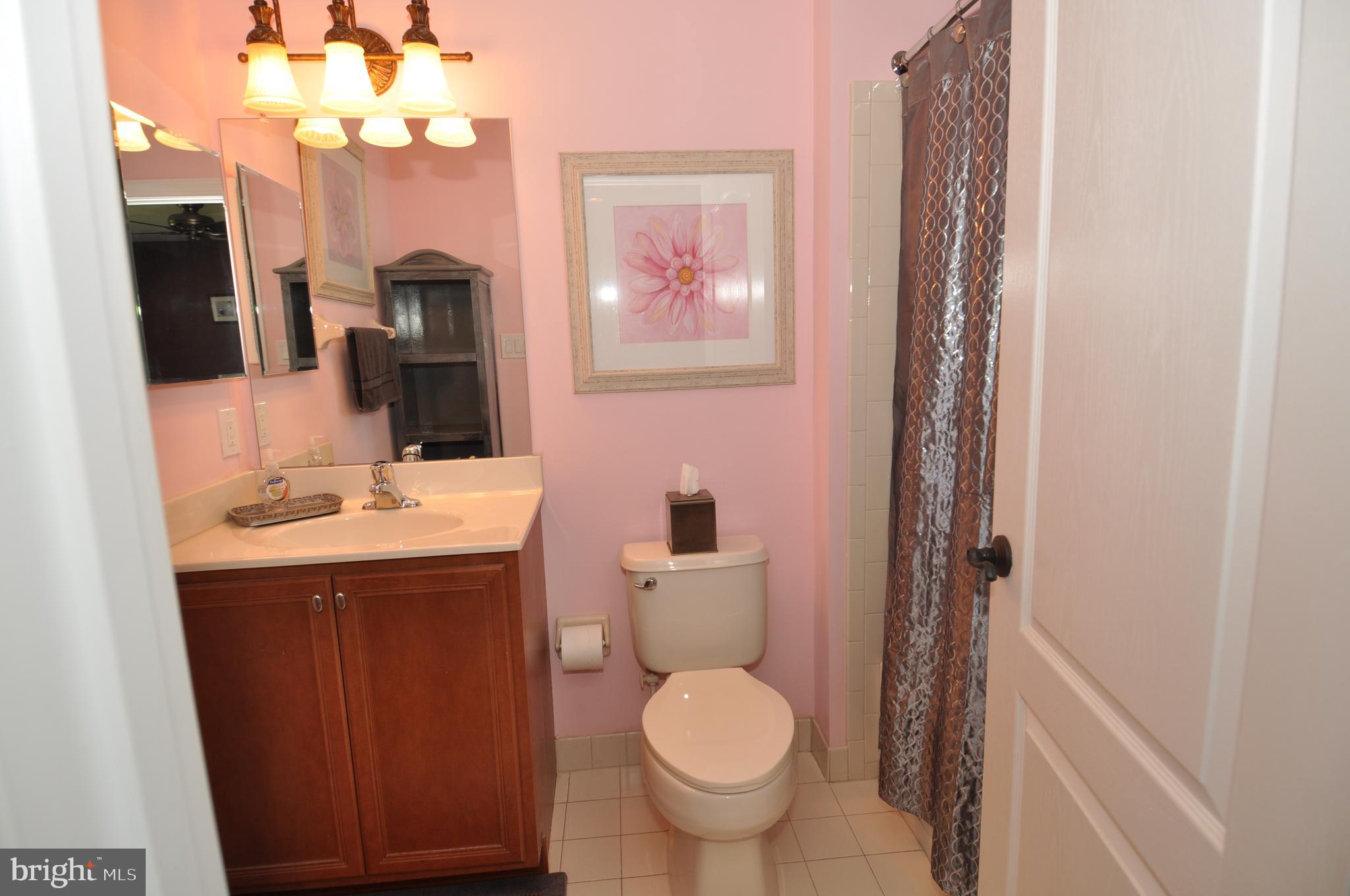 9 Waverly Drive Columbus, NJ 08022 - Photo 26 of 65