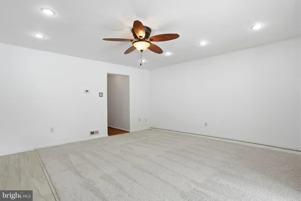 $259,900 | 13 Provincetown Drive, Marlton, NJ 08053