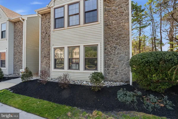 $259,900 | 13 Provincetown Drive, Marlton, NJ 08053