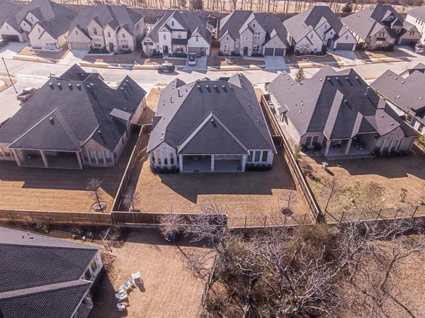 $850,000 | 297 Waters Edge Drive, Argyle, TX 76226