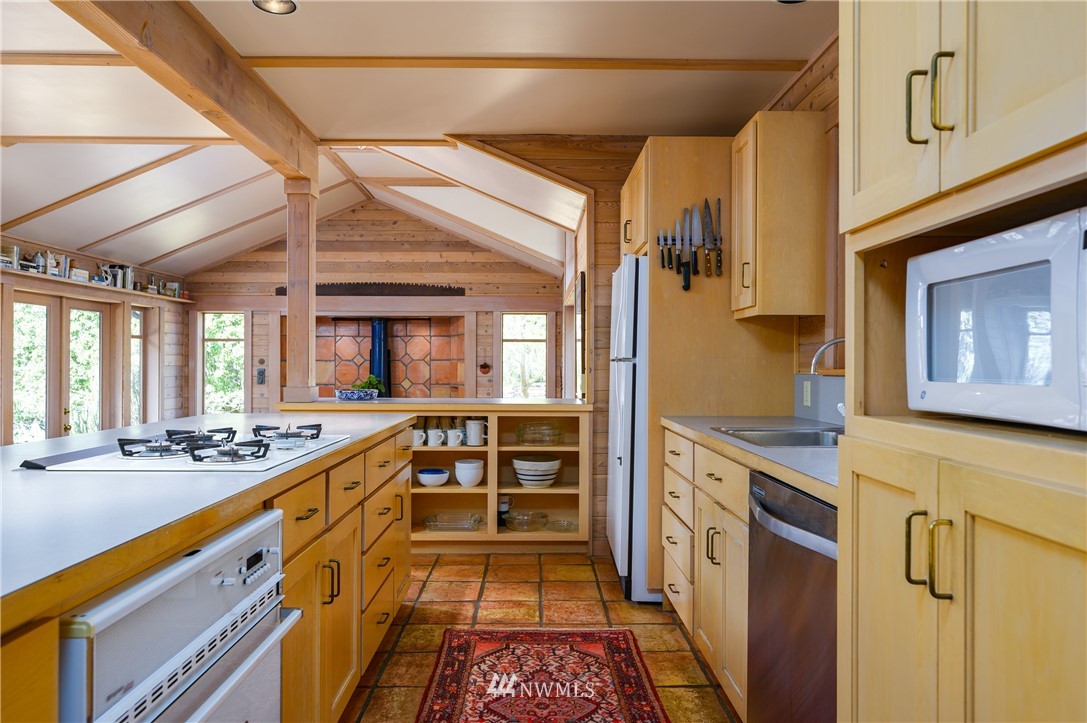 130 South Harmon Ranch Road Anacortes, WA 98221 - Photo 7 of 25 Gallery Image 7