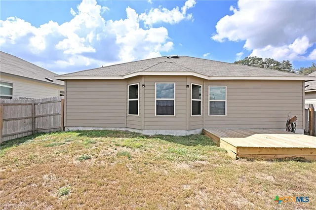 $1,495 | 2973 Greenbriar, Seguin, TX 78155
