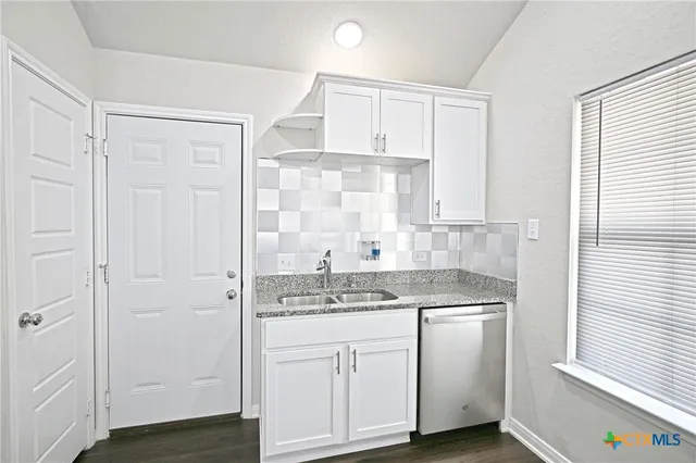 $1,495 | 2973 Greenbriar, Seguin, TX 78155