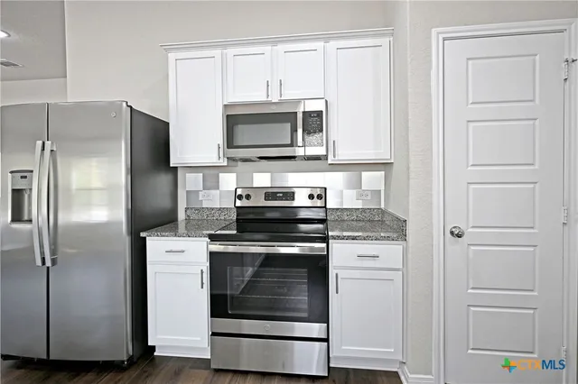 $1,495 | 2973 Greenbriar, Seguin, TX 78155