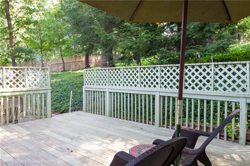 17 South Ridge Place Arden, NC 28704 - Photo 12 of 18 Gallery Image 12