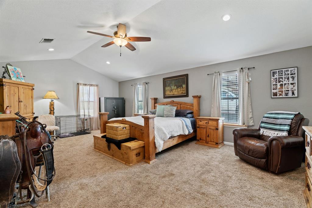 5058 West Highway 199 Springtown, TX 76082 - Photo 22 of 40