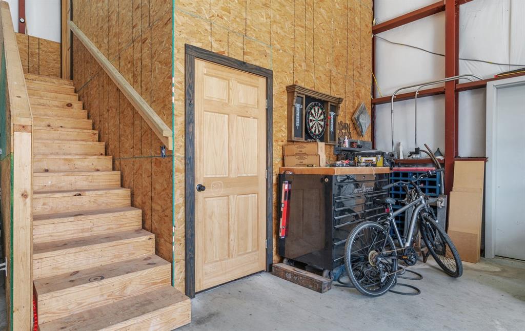 5058 West Highway 199 Springtown, TX 76082 - Photo 34 of 40 a view of entryway